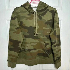 J. Crew  Vintage Fleece Camo Hoodie Size Medium